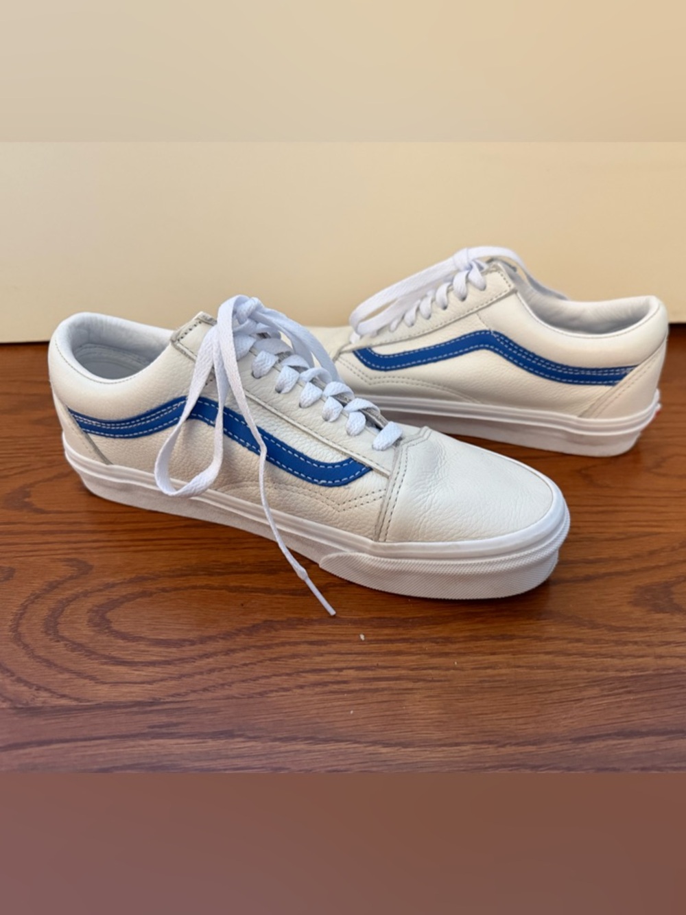 Vans White Sneakers with Blue Side Stripe